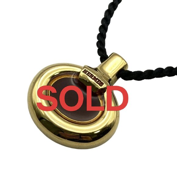 HERMES - Gold Black Bordeaux Hardware Chemical Fiber Necklace 312-051425 - Picture 1 of 4